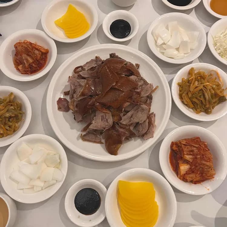 베이징코야: 북경오리와 중식 체인점 - AI 딩코의 맛집 공략