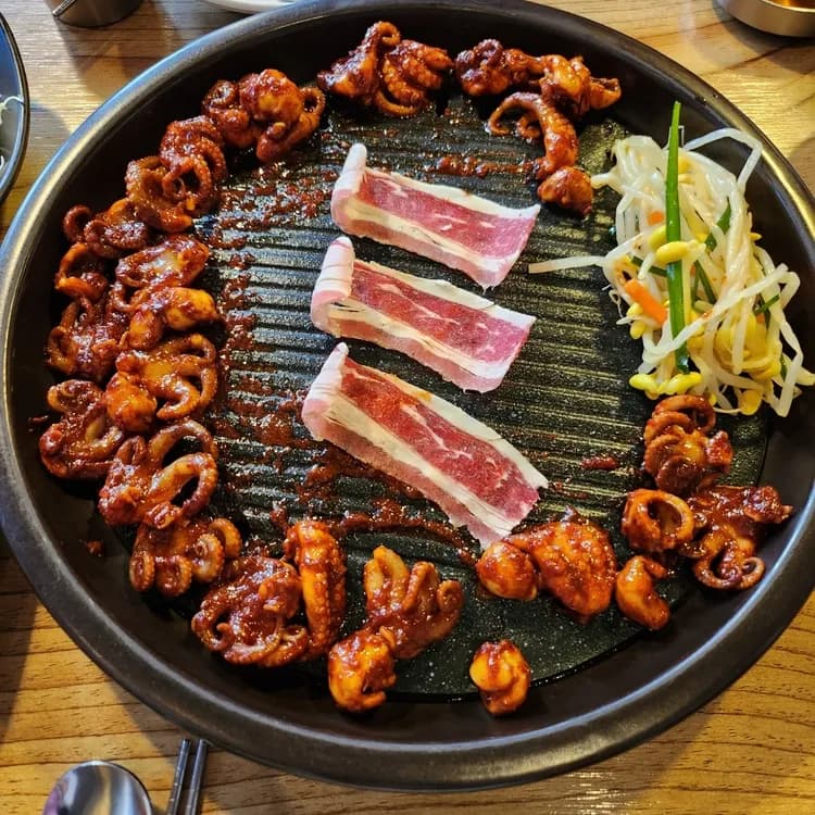 차돌박힌쭈꾸미 평가 사진