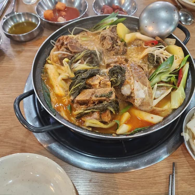 닭한마리감자탕 평가 사진