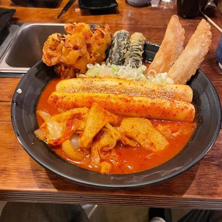 오뎅 맛집 철길 부산집 - AI 딩코의 맛집 공략