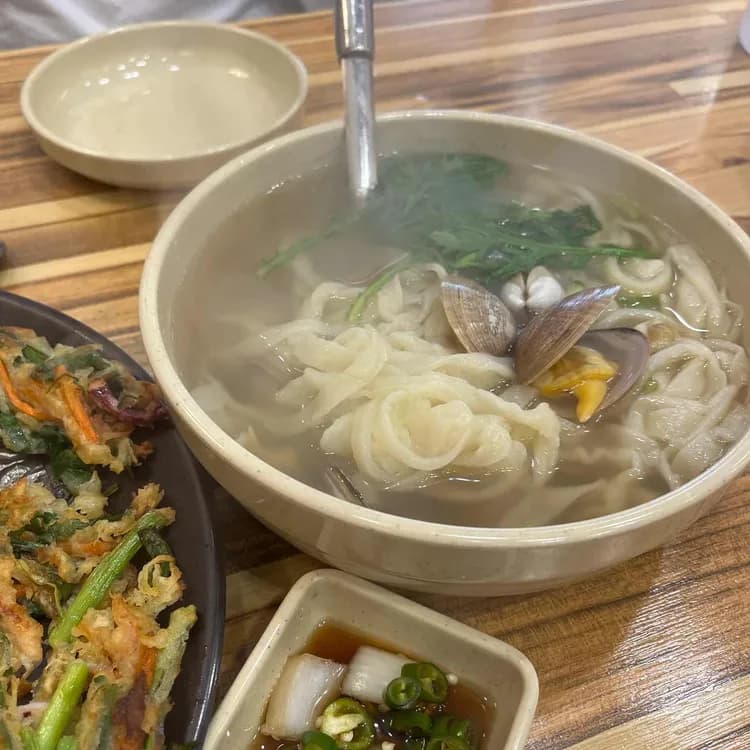 이천 명랑손칼국수 - 물총칼국수 맛집 - AI 딩코의 맛집 공략