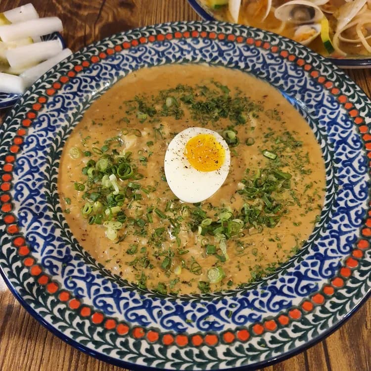 송리단취향, 레트로 감성의 파스타 맛집 - AI 딩코의 맛집 공략