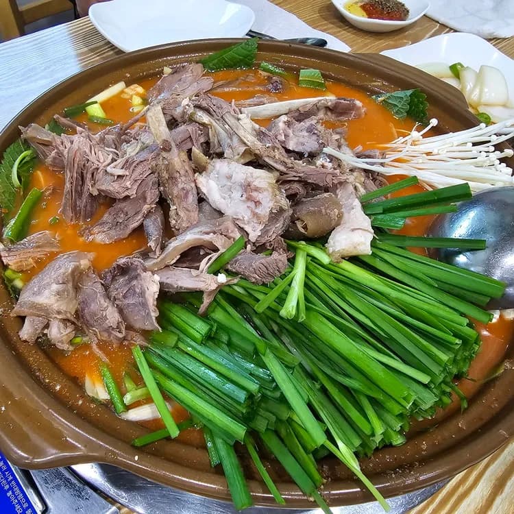 남양읍 몸보신 맛집 청궁흑염소 - AI 딩코의 맛집 공략