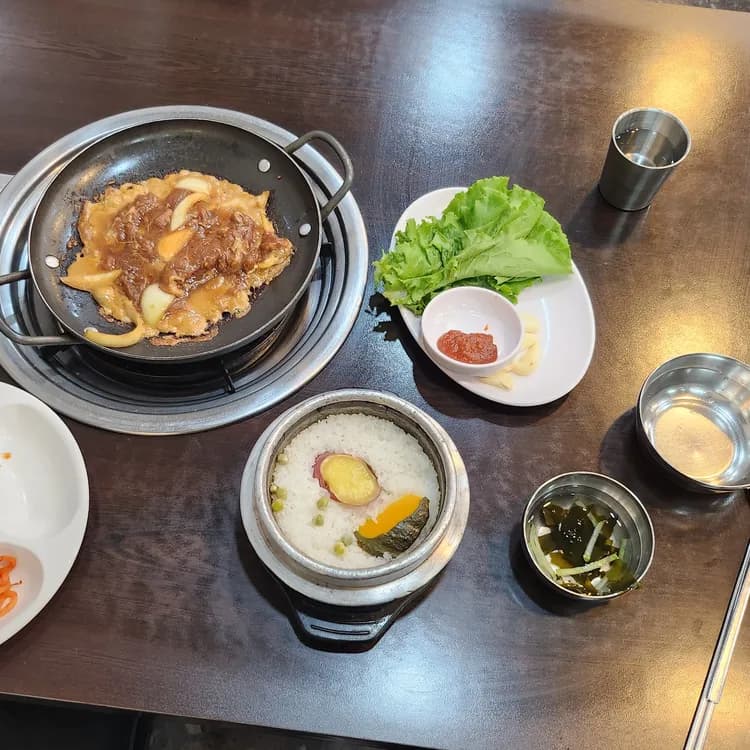 돌솥밥 맛집 우성식당 - AI 딩코의 맛집 공략