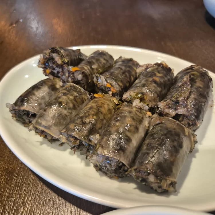 엄용백 돼지국밥 평가 사진