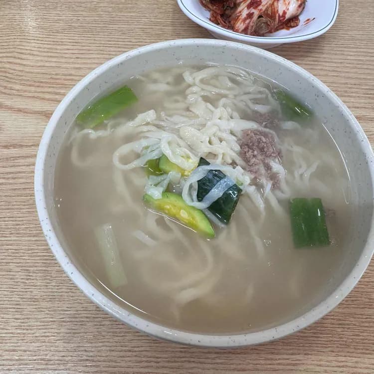 원조 손칼국수, 종암동 맛집 - AI 딩코의 맛집 공략