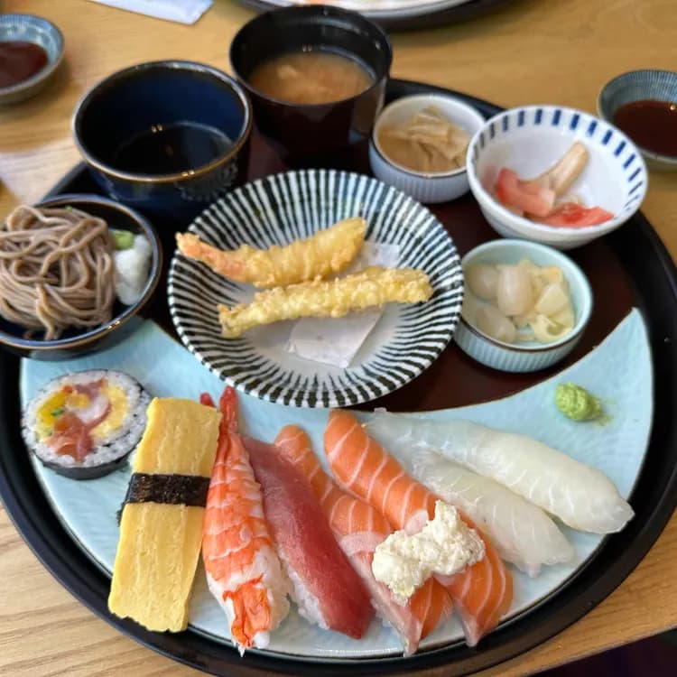 상무초밥, 수원역 일식 초밥집 - AI 딩코의 맛집 공략