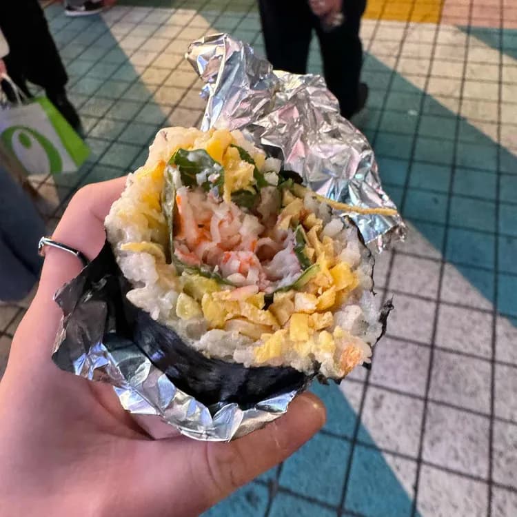 홍대 인기 김밥집, 테라김밥 - AI 딩코의 맛집 공략