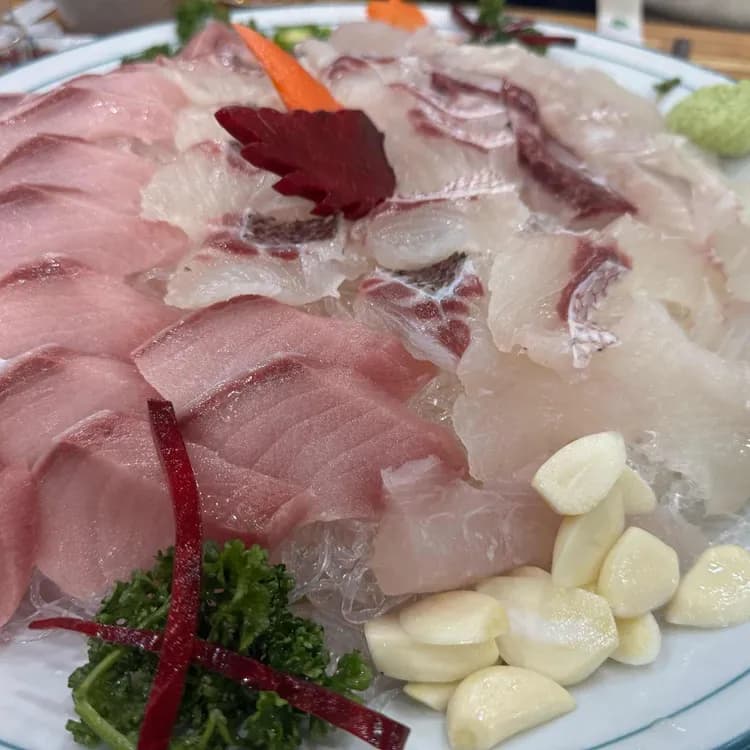 신선한 회덮밥, 남해횟집 - AI 딩코의 맛집 공략