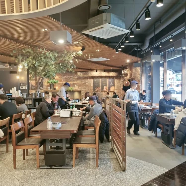 식당3선, 가족외식하기 좋은 고기집 - AI 딩코의 맛집 공략