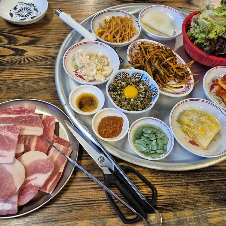 부천 소사역 앞 냉동삼겹살 맛집 문달식당 - AI 딩코의 맛집 공략