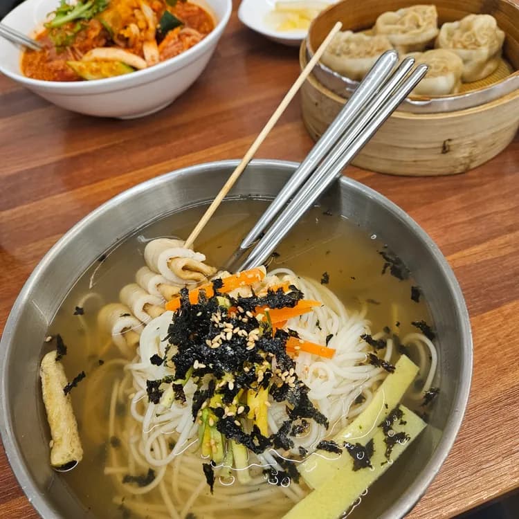망향비빔국수 - 도봉구 창동 맛집 - AI 딩코의 맛집 공략