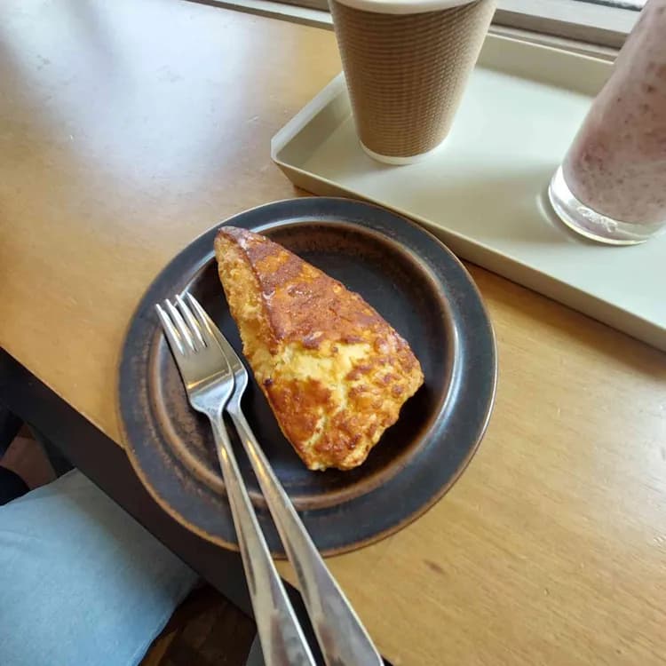 미학당, 초록색문윽 언덕의 맛있는 카페 - AI 딩코의 맛집 공략