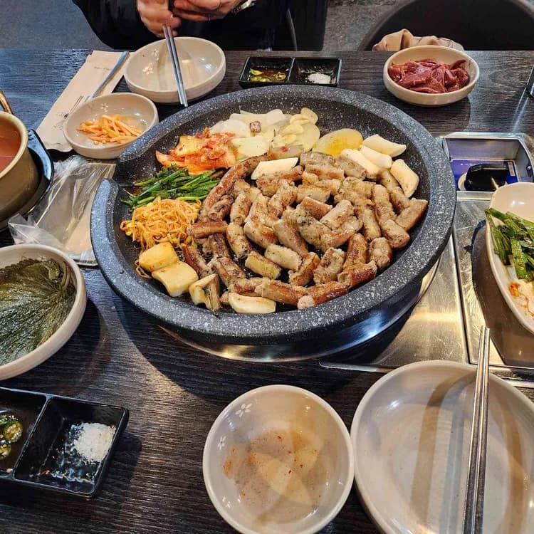 유가네알찬소곱창 - 맛과 양, 서비스가 좋은 곱창 전문점 - AI 딩코의 맛집 공략